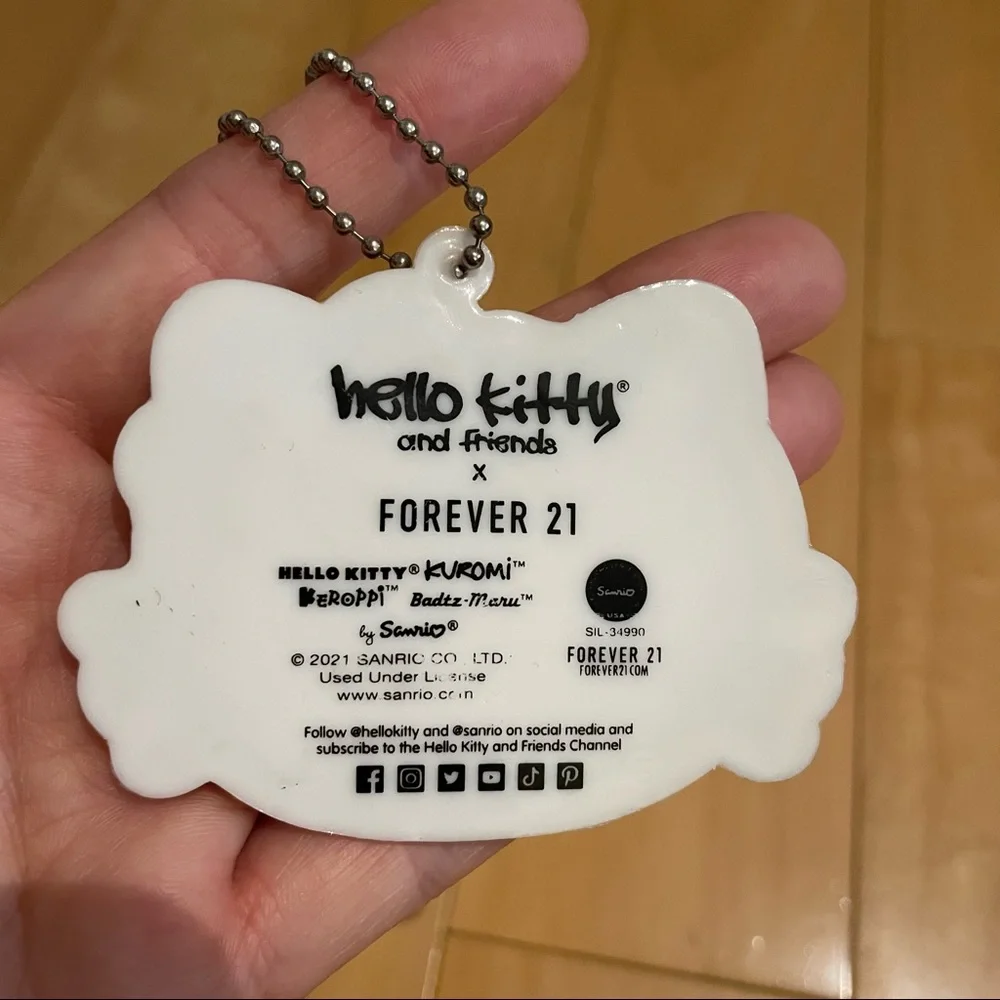 New hello kitty bundle - Picture 3 of 4